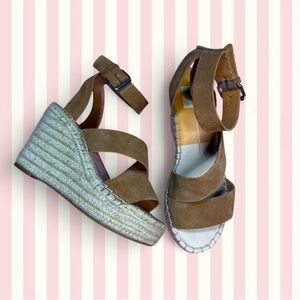 Women’s 7.5 Dolce Vita Raffia Summer Pumps/ Wedges